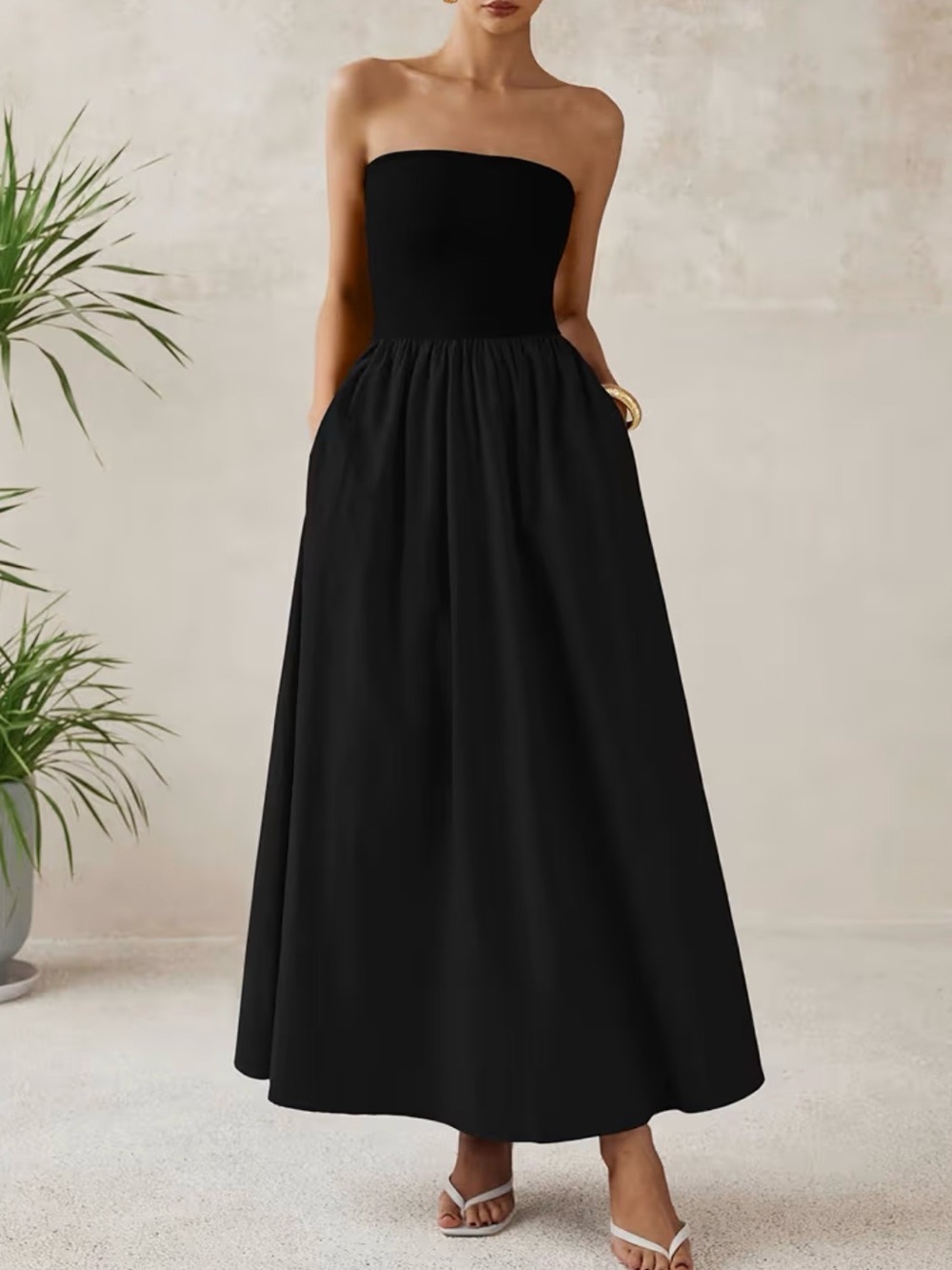 Pretty Garden Strapless Black Maxi Dress